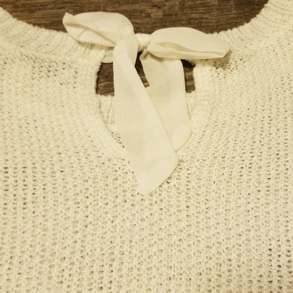 White Lauren Conrad light weight sweather - Picture 4 of 4